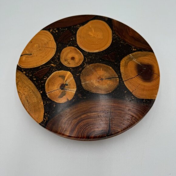 Round Reclaimed Wood Trivet "Country Wood - Picture 2 of 9